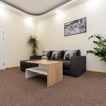 Apartment Center Of Одесса Экстерьер фото
